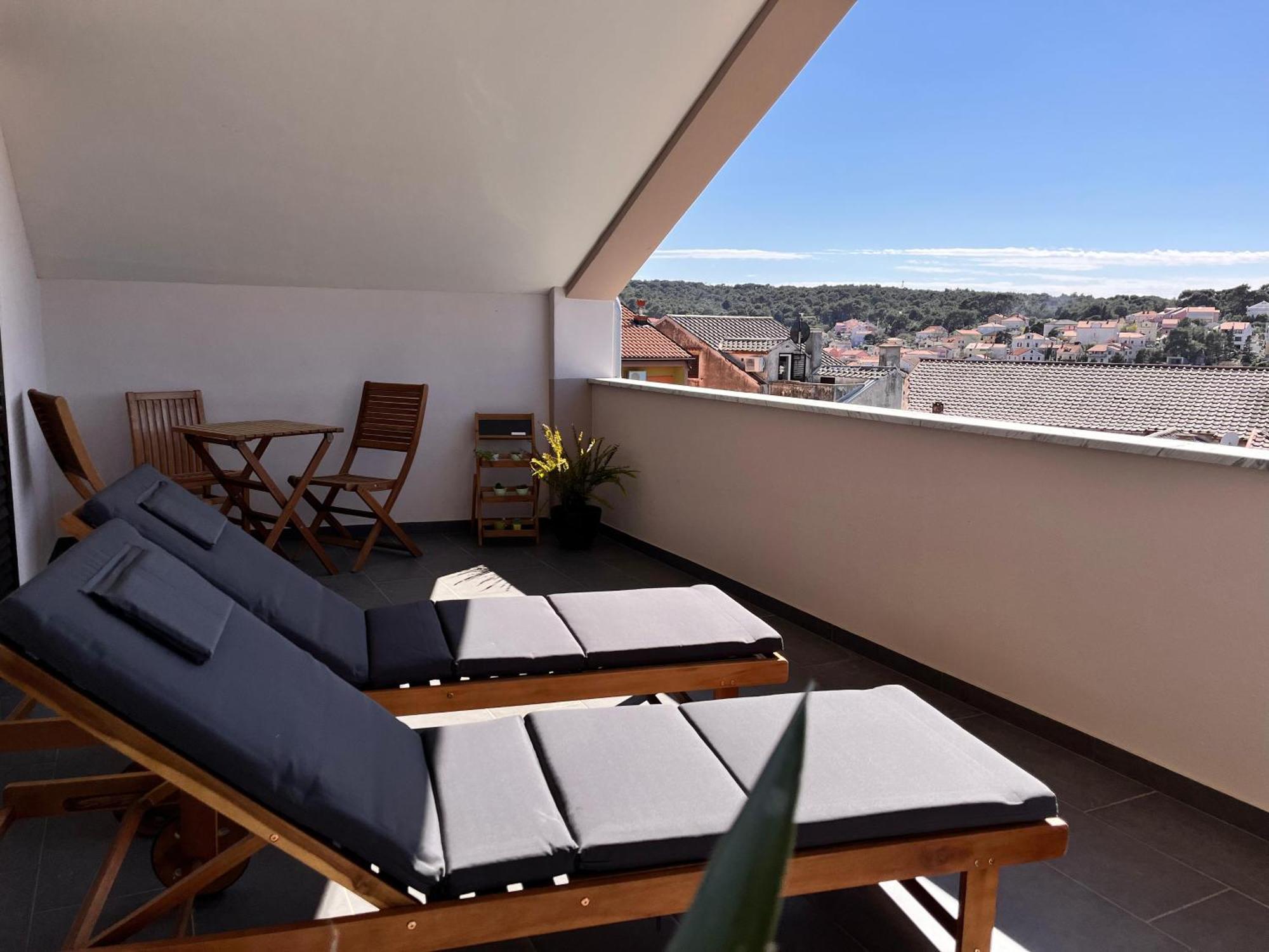 Apartment Oscar Мали-Лошинь Экстерьер фото